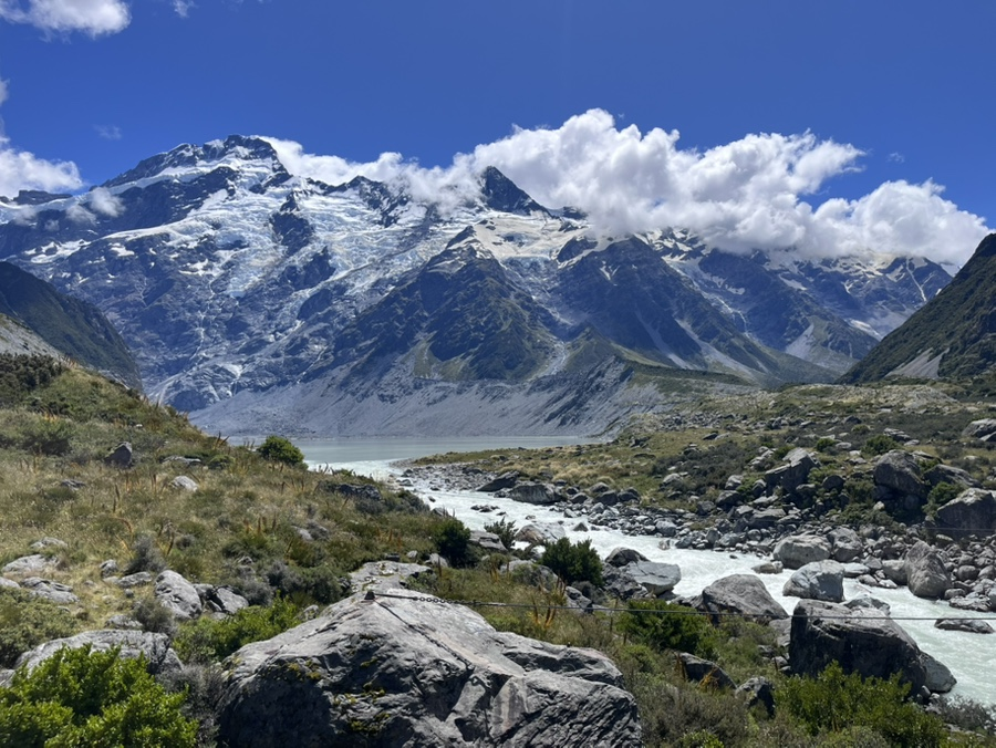 the Hooker Valley Track